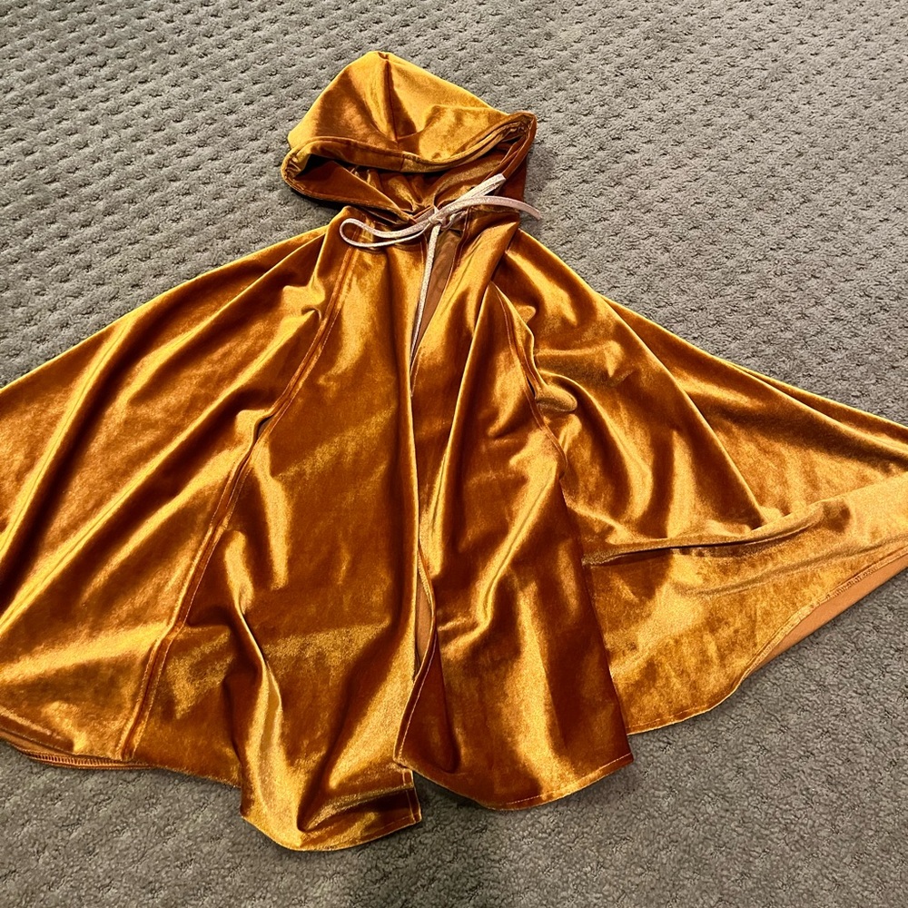 Girls Dress Up Velour Velvet Cape